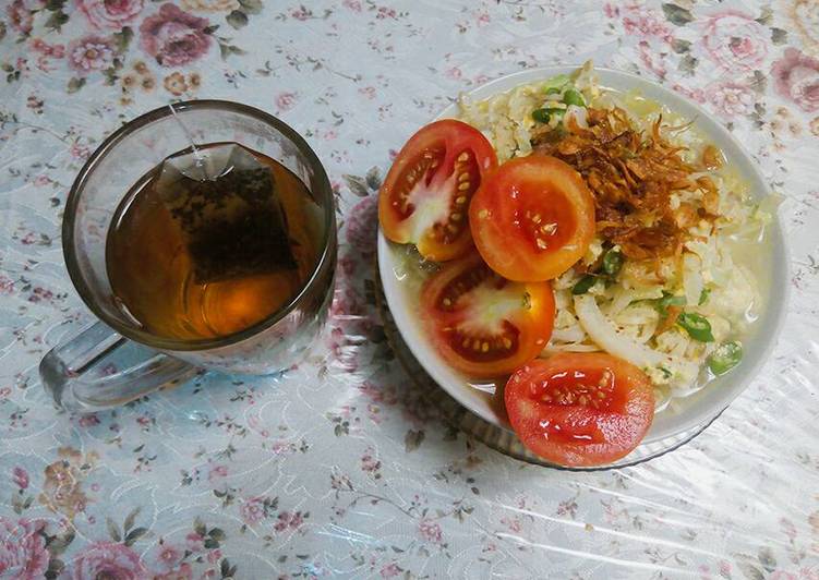 Resep Mie Sedap Soto Spesial Sayur ?? Karya Laila Alfiah