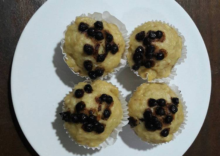 bahan dan cara membuat Muffin apel kukus