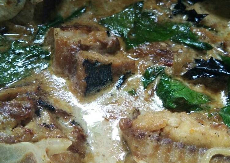 bahan dan cara membuat Ikan Pari Bakar Santan??????