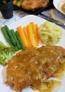 Chicken steak with brown sauce ala2
