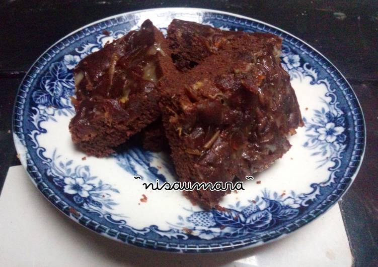 resep masakan Brownies Kukus (Tepung Beras) Toping KuKe (Kurma Keju)