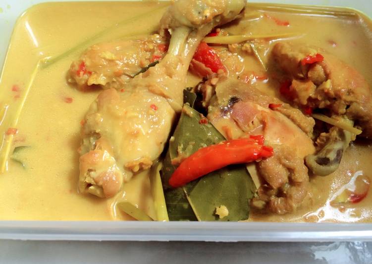 gambar untuk resep makanan Ayam Lodho Pedas
