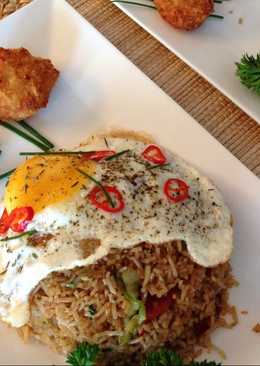 Nasi Goreng Telor Mata Sapi