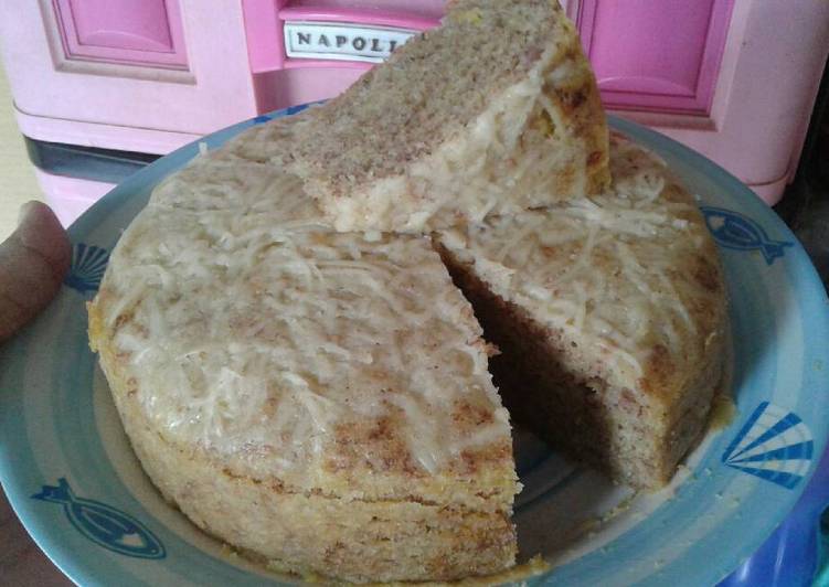 gambar untuk resep Bolu Pisang Raja dengan Kayu Manis Tabur Keju Endesss