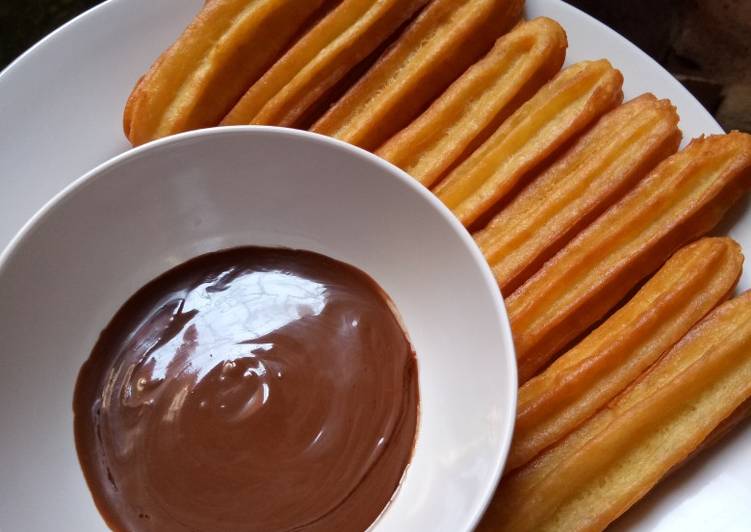 resep masakan Churros No Mixer & Saus Coklat