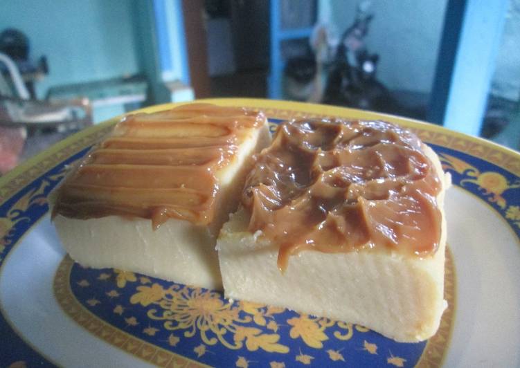 gambar untuk cara membuat Cheesecake Roti Tawar with Dulce De Leche