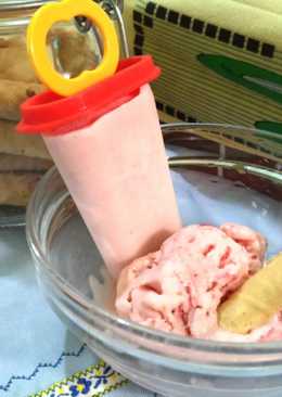 Es Krim Yoghurt Stroberi