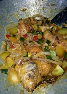 Ikan nila asam manis