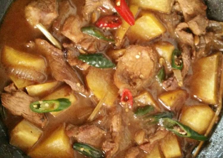 bahan dan cara membuat Semur daging