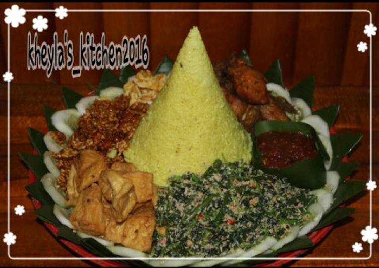 Resep Nasi Kuning Magicom / Nasi Tumpeng Komplit Murah ...