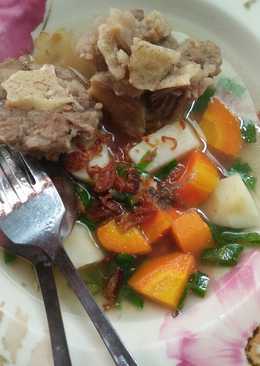 Sop buntut wortel kentang rebus