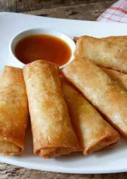 Lumpia Goreng dengan Saus Pedas a-la Indi