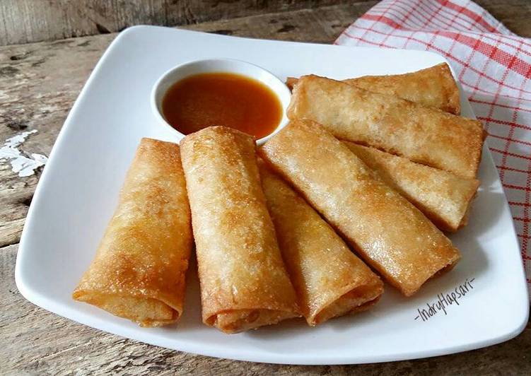 resep makanan Lumpia Goreng dengan Saus Pedas a-la Indi