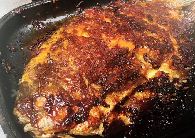 Resep Ikan  Gurame Bakar Panggang  Pedas Manis oleh Olin 