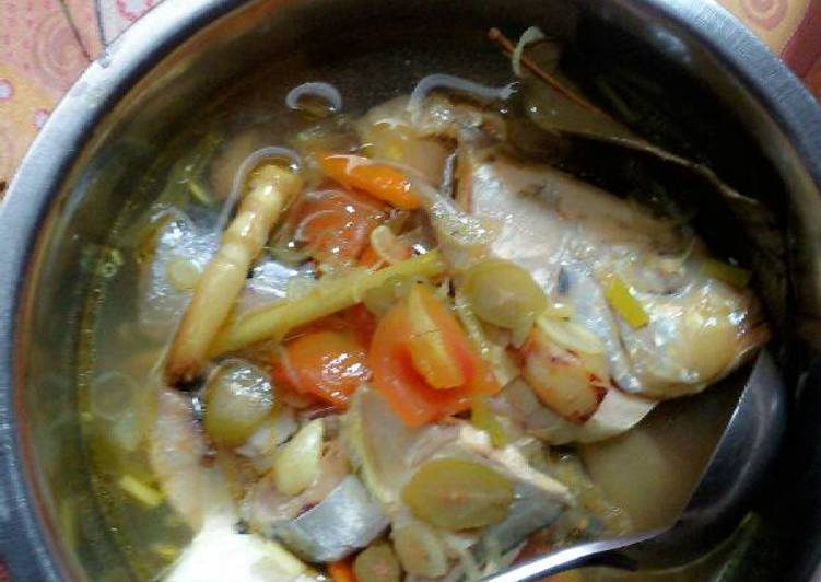 Resep garang asem ikan pamoteh Dari fatim rusdi