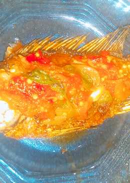 Mujair goreng with saos tomato