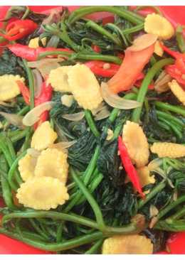 Oseng godong lengguk (oseng daun ubi jalar)