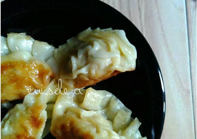  Resep Gyoza ayam oleh euisdeja Cookpad