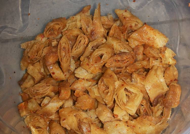 Resep Kulit lumpia goreng cemilan kekinian  oleh Enda 