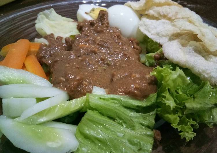 Resep Gado Gado Siram Oleh Nining Setyo Wijayanti