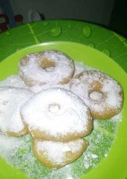 Donat gula-gula salju