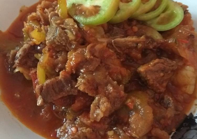 resep makanan Tomat daging pedas asam manis