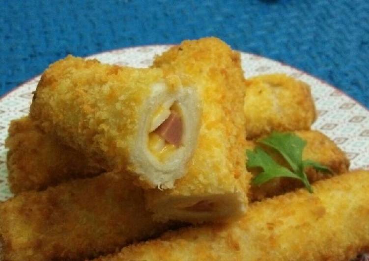 resep makanan Roti Tawar Goreng (isi sosis, keju, mayones)