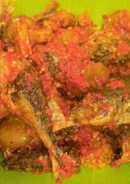 Sambalado ikan tongkol jengkol padang