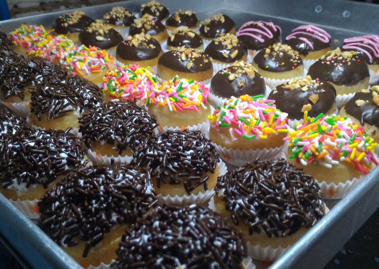 gambar untuk resep BABY DONUTS aka DONAT MINI lembut ALA KHALIMAH KITCHEN'S