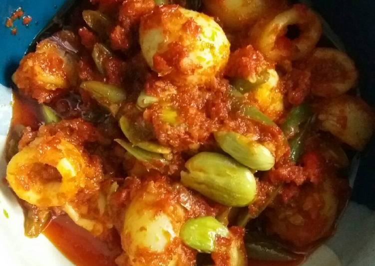 resep makanan Balado pedas manis telur puyuh dan cumi