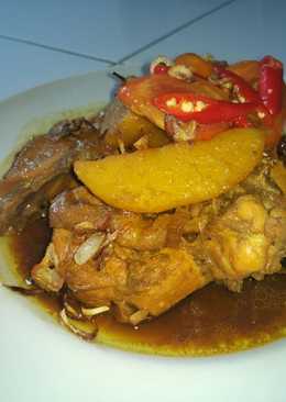 Semur ayam kentang