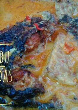 Patin bumbu kuning pedas