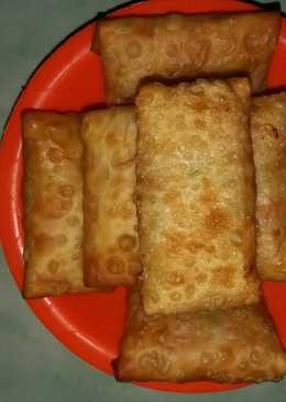 Lumpia nasi sosis sederhana