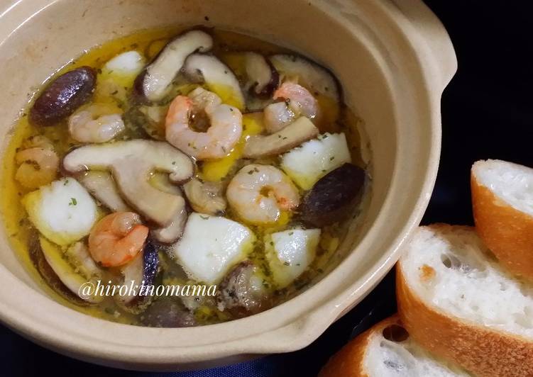 Resep Ahijo (Spanish garlic seafood) Kiriman dari Nibras
Alfian @Hirokinomama_