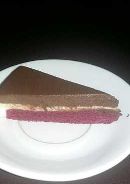 Red Velvet Cake With 2 Layer Choco Mousse