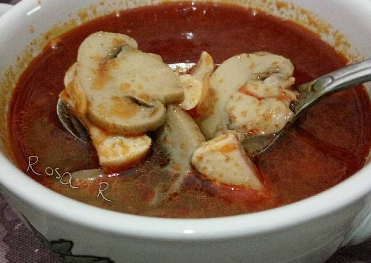 gambar untuk resep makanan Thai Tom Yum Cumi Jamur