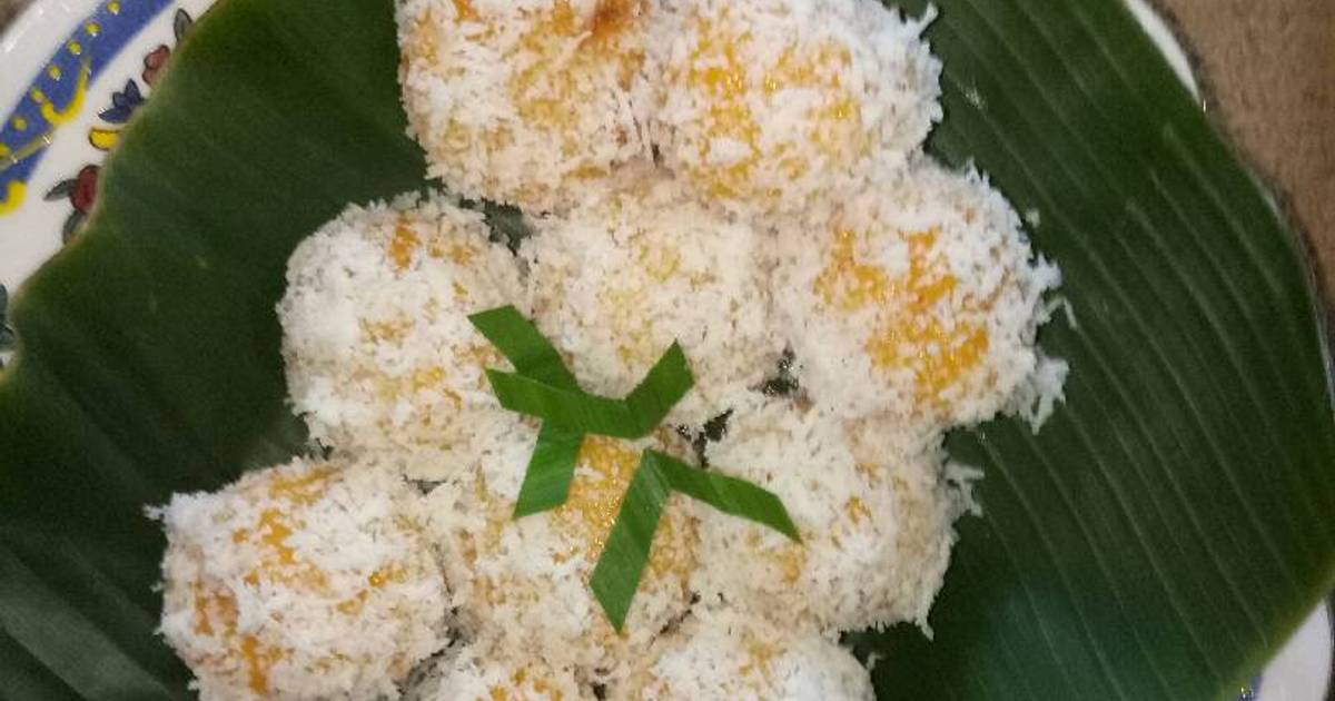 39 resep  klepon  ubi  jalar  kuning enak dan sederhana Cookpad