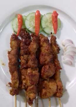 Sate pedas manis