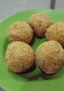 Onde -Onde isi kacang hijau