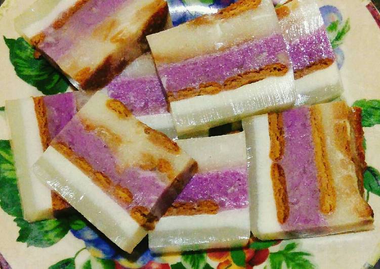 resep makanan Puding Vanila Talas Lapis Biskuit