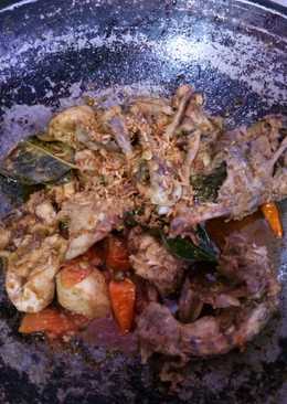 Tongseng ayam, tabur bawang goreng