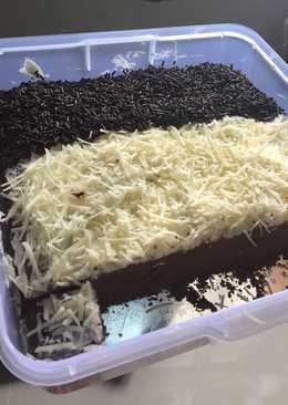 Brownis keju meses kukus