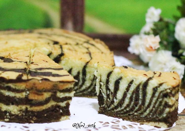 bahan dan cara membuat Zebra cake Putih Telur