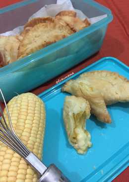 Crispy puff with sweet corn vla (with pict step by step)