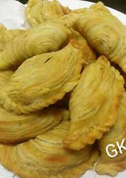 Curry Puff / Pastel Putar