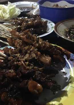 Sate ayam gurih sedikit manis