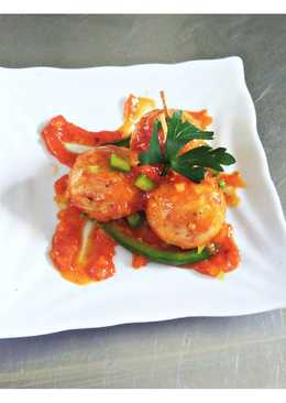 Roasted Chicken Meat Ball with Sweet Chilli Sauce