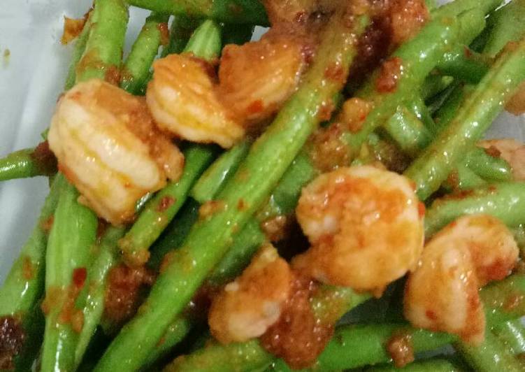 gambar untuk resep Spicy Baby buncis with prawn