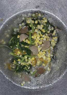 Sayur bayam jagung bakso