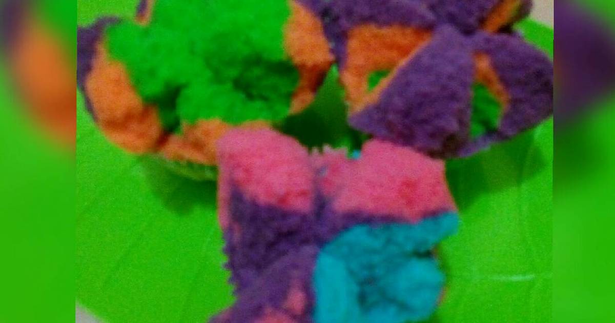 Resep Bolu kukus rainbow merekah😊